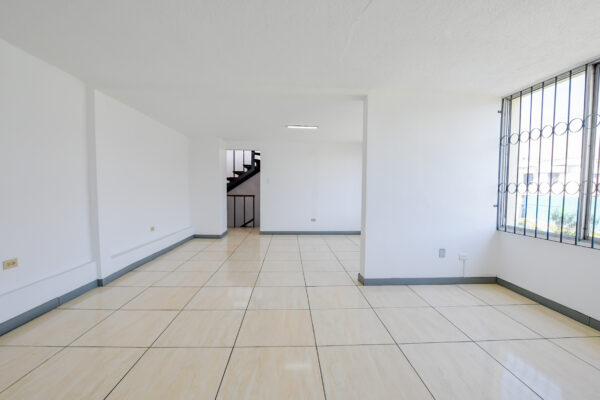 Casa Comercial en Venta Inversion Inteligente Sector Centro Norte - Image 6