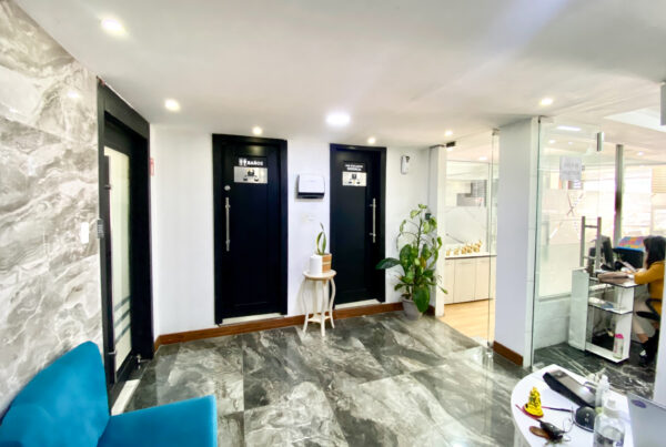 Oficina en Venta 82,74 m², 2 Garages, Centro Norte - Image 2