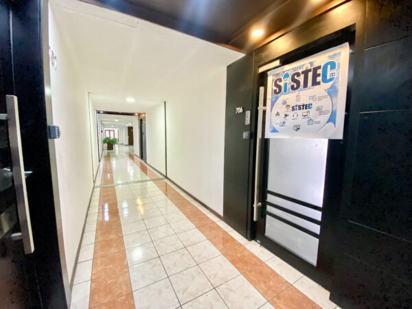 Oficina en Venta 82,74 m², 2 Garages, Centro Norte - Image 10